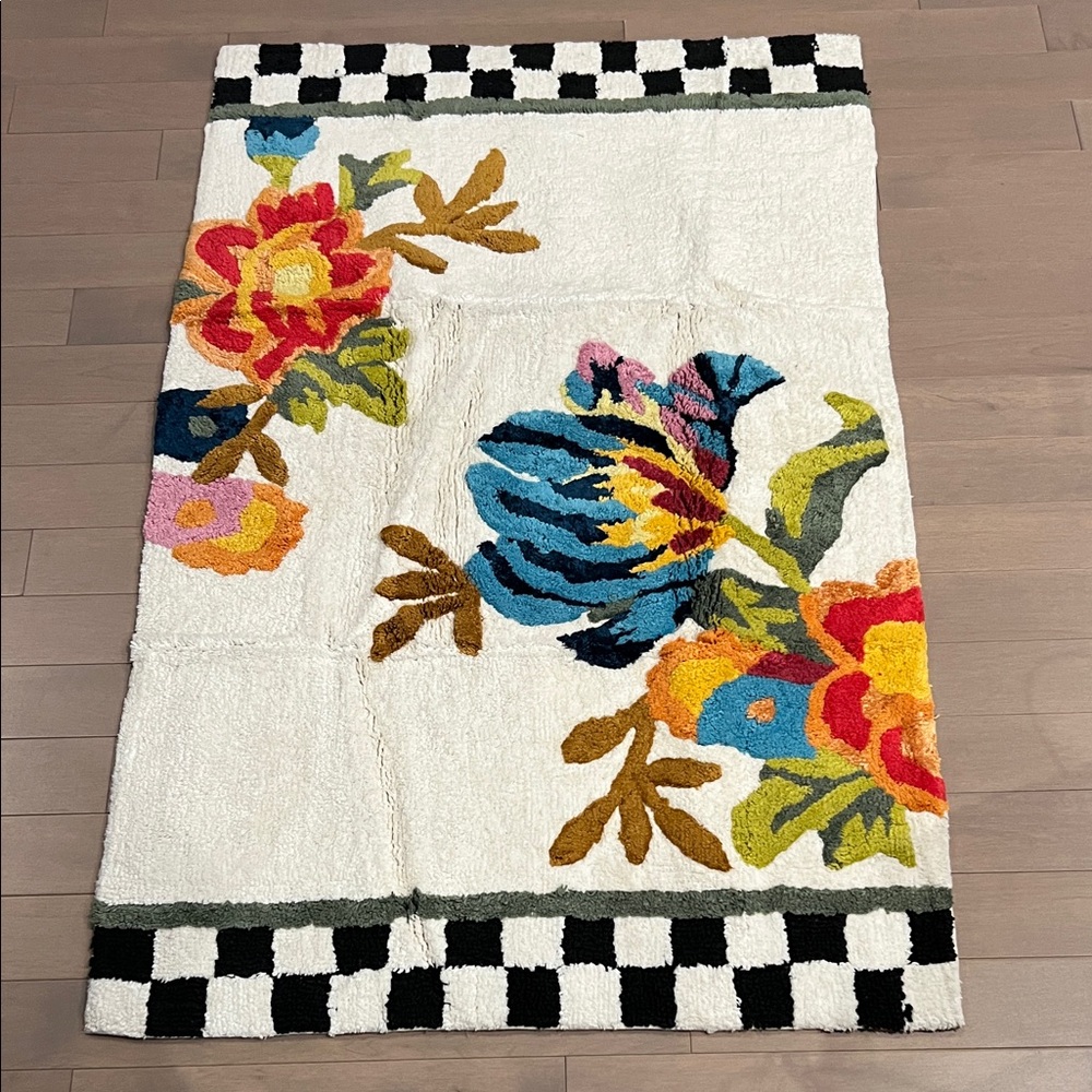 MacKenzie-Childs Flower Market Large Rug - White 30”x48”